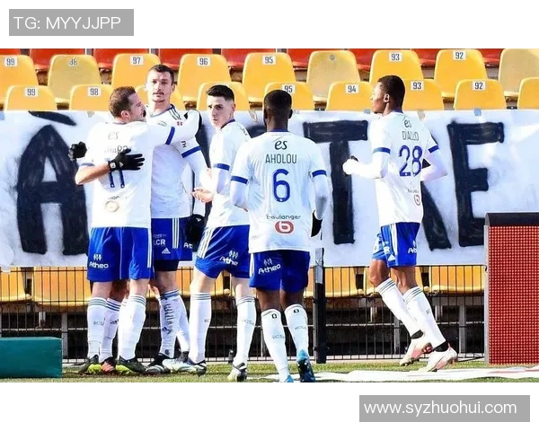 史特拉斯堡与卡昂的精彩对决揭示法甲联赛的激烈竞争与球队实力较量